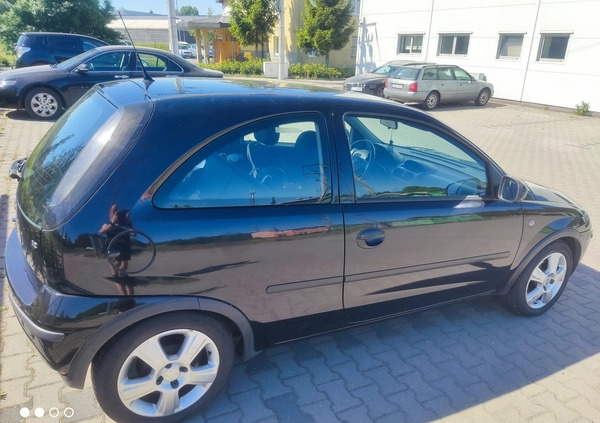 Opel Corsa cena 5500 przebieg: 167000, rok produkcji 2004 z Góra małe 121
